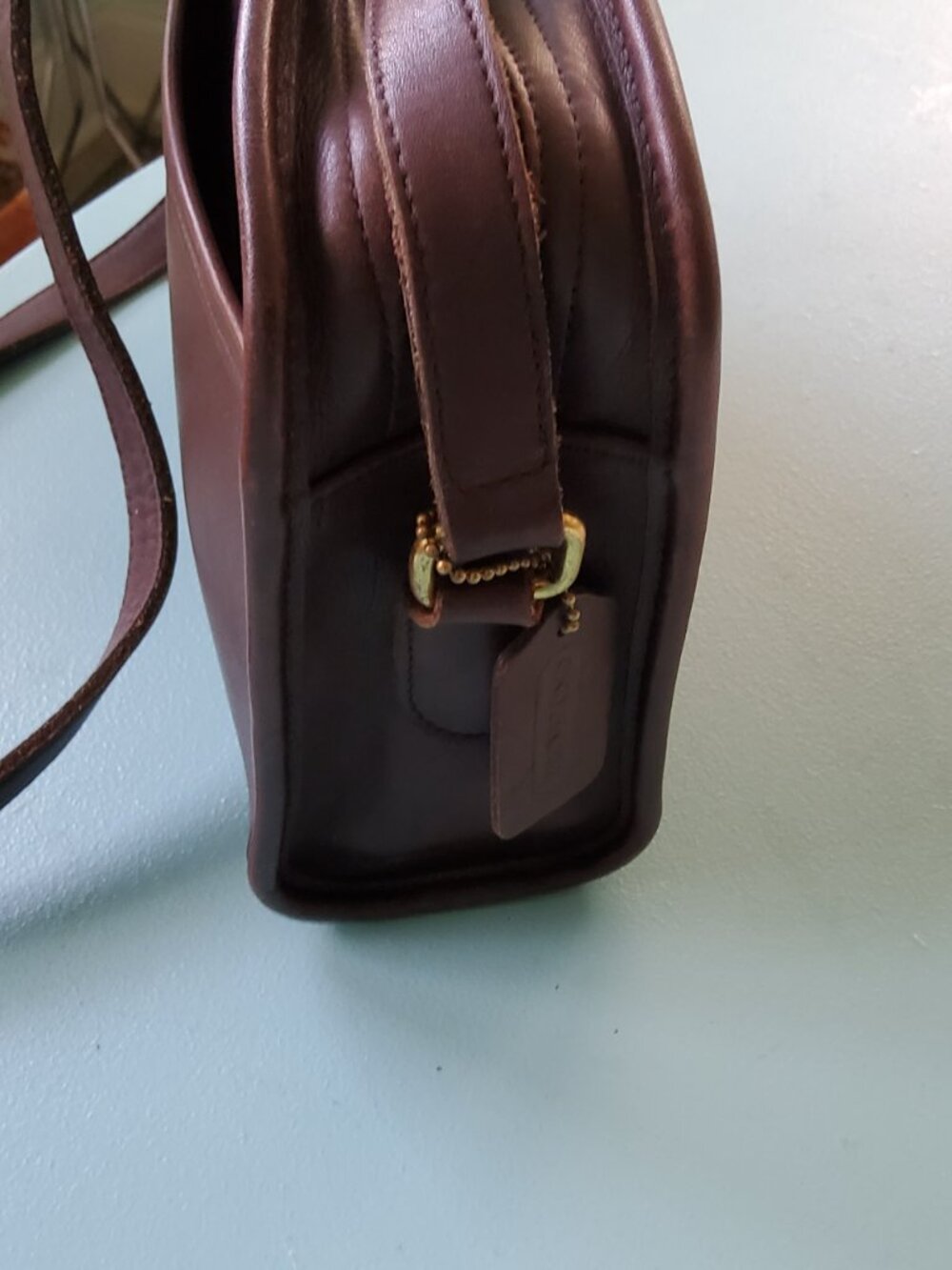 Vintage Coach Metropolis Crossbody in Mahogony 9087 - Picture 4 of 13